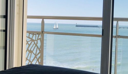 Habitación panorámica doble de uso individual, balcón, vistas al mar