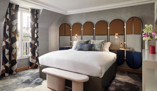 Suite Signature, 1 cama de matrimonio grande, en una planta alta (Eiffel Tower View)
