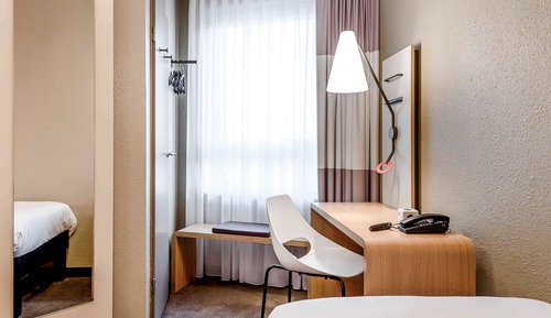 Habitación Confort, 1 cama doble con sofá cama