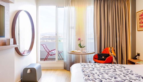 Privilege, Habitación Deluxe, 1 cama doble, terraza