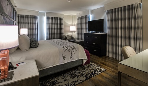 Habitación estándar, 1 cama de matrimonio grande, ducha adaptada (Communications)