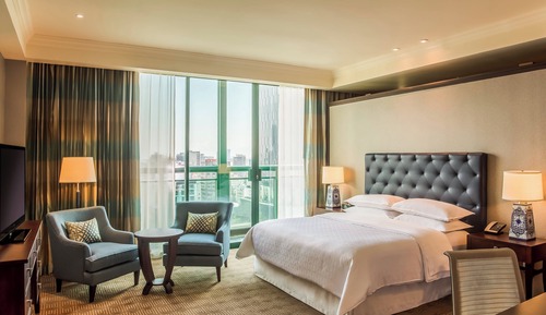 Habitación clásica, 1 cama de matrimonio grande, en una planta alta