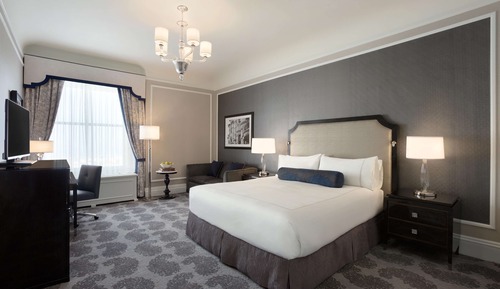 Fairmont, Habitación, 1 cama de matrimonio grande con sofá cama