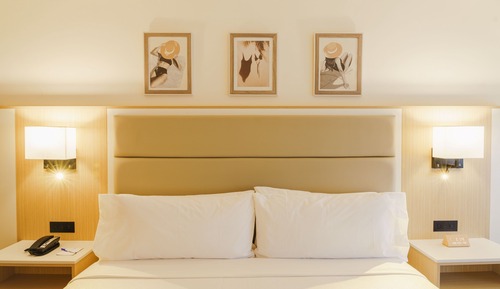 Habitación Premium, 1 cama de matrimonio grande, vistas parciales al mar