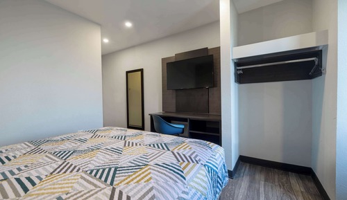 Habitación superior, 1 cama de matrimonio, no fumadores