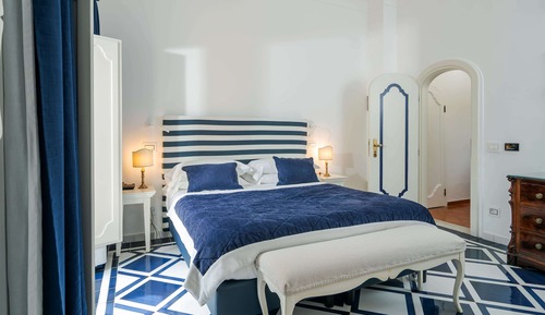 Habitación estándar con 1 cama doble o 2 individuales