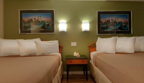 Habitación estándar doble, 2 camas de matrimonio, no fumadores