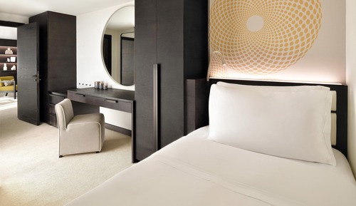 Suite Club, 1 habitación