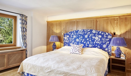 Suite junior, 1 cama doble, vistas a la montaña