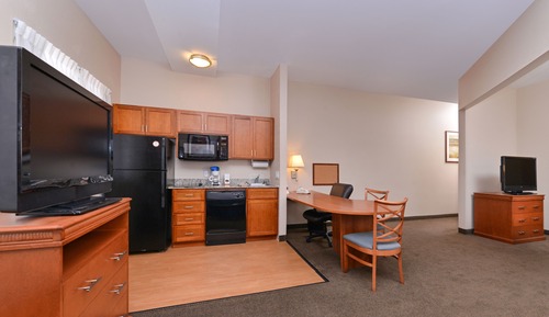 Suite, 1 Bedroom w/ Queen Bed