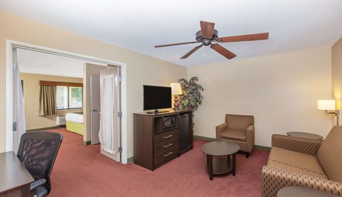 Suite superior, 1 cama de matrimonio grande, no fumadores (One-Bedroom, Second Floor)