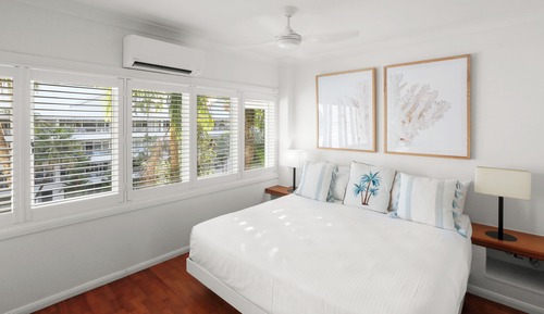 4 Bedroom Beach Front Apartment