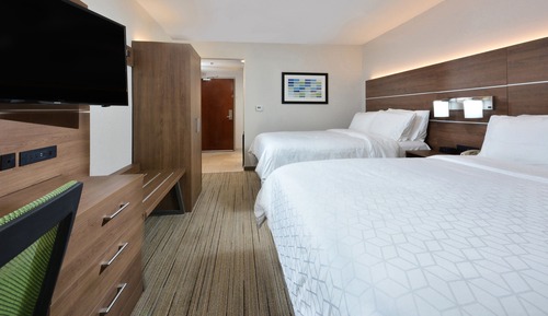 Habitación estándar, 2 camas de matrimonio (Mobility, Accessible Tub)