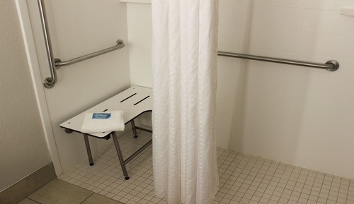 Habitación estándar, 1 cama de matrimonio grande, ducha adaptada (Communications)