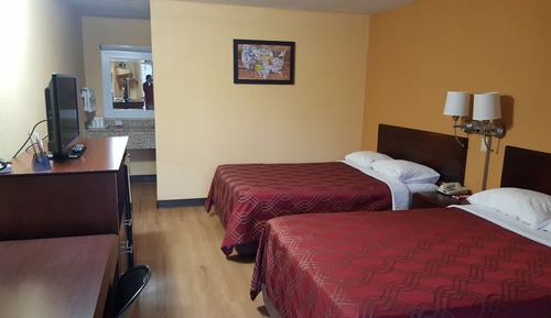 Habitación estándar, 2 camas dobles, no fumadores, planta baja