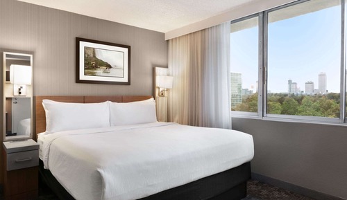 Suite, 1 cama de matrimonio grande (Skyline View)
