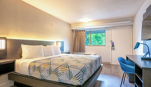Habitación estándar, 1 cama de matrimonio grande, accesible para personas con discapacidad