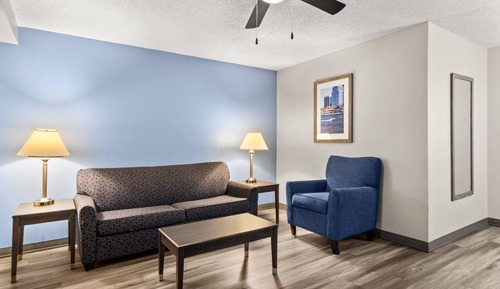 Habitación estándar, 1 cama de matrimonio grande con sofá cama, no fumadores