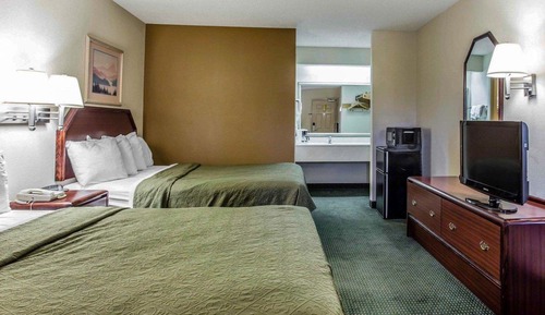 Habitación estándar doble, 2 camas de matrimonio, fumadores
