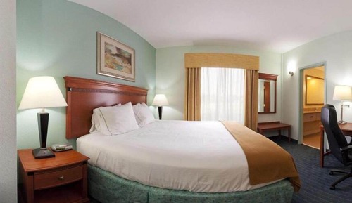 Suite, 1 cama de matrimonio grande con sofá cama