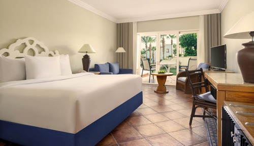 Habitación Deluxe, vistas a la piscina (Queen or Twin)