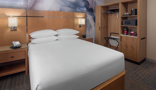 Habitación, 1 cama de matrimonio, en una planta alta