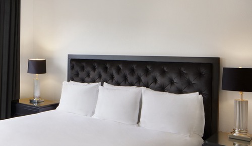 Habitación básica, 1 cama de matrimonio grande