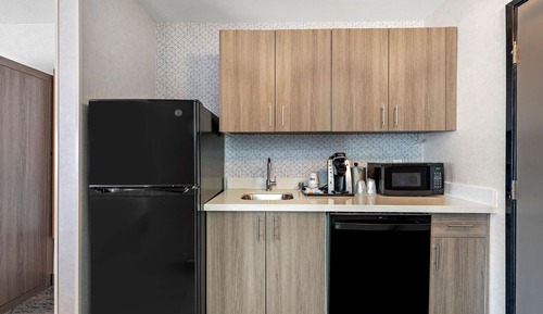 Suite, 1 cama de matrimonio grande, cocina básica