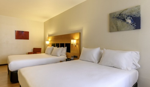 Habitación cuádruple estándar, 2 camas de matrimonio