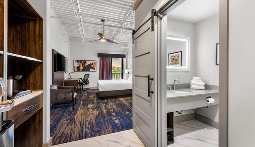 Habitación, 1 cama de matrimonio grande, no fumadores (Upgrade)