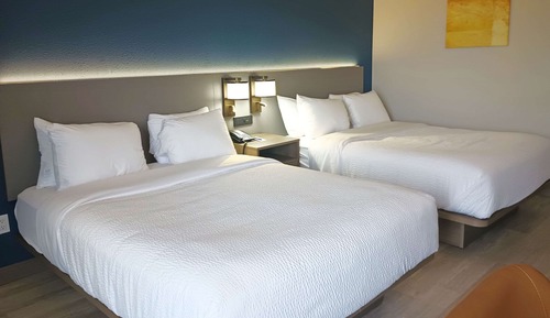 Habitación estándar, 2 camas de matrimonio, no fumadores