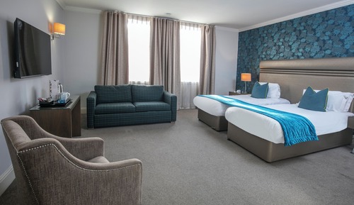 Habitación superior, 1 cama doble, no fumadores (Converts to 2 Twin Beds)