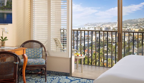 Habitación, 1 cama de matrimonio grande, vistas parciales al mar (Pacific View King)