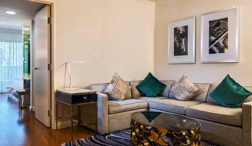 Suite junior, 1 habitación (Mobility/Hearing Access, Roll-in Shwr)