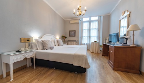 Habitación doble, vistas a la ciudad