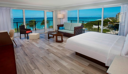Suite junior, 1 cama de matrimonio grande con sofá cama, frente al mar