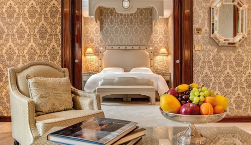 Suite Deluxe (Grand Forum)