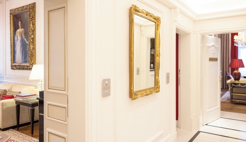 Suite familiar