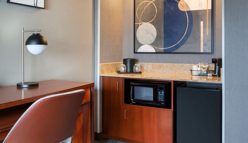 Suite, 1 habitación (Mobility/Hearing Accessible, Tub)