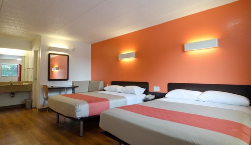 Habitación estándar, 2 camas de matrimonio, fumadores, frigorífico y microondas