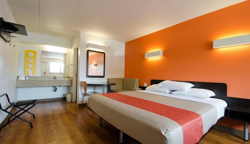 Habitación estándar, 1 cama de matrimonio grande, fumadores, frigorífico y microondas