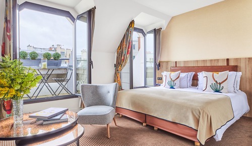 Suite junior (Eiffel Tower)