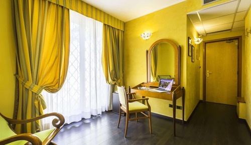 Habitación familiar, varias camas