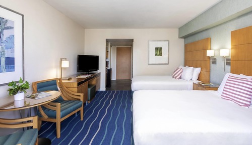 Waikiki Tower Ocean View Room(Newly Renovated)