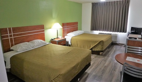 Habitación estándar, 2 camas de matrimonio, no fumadores