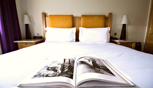 Classic Suite, 1 King Bed with Sofa bed, River View