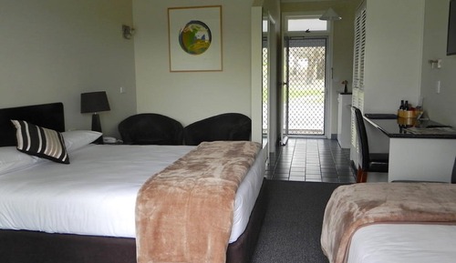 Habitación Deluxe (Queen & Single Suite)