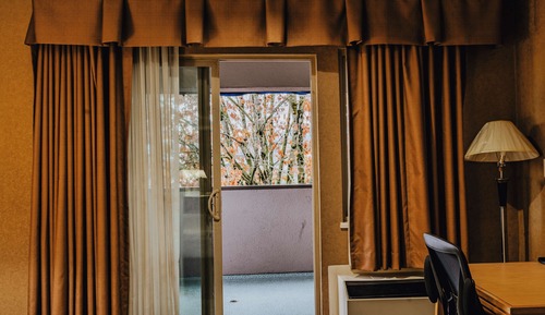 Suite, 1 cama de matrimonio grande, no fumadores, balcón