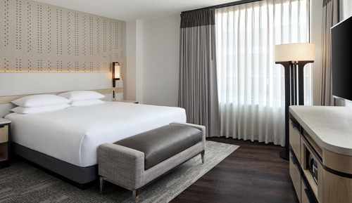 Suite (CAPITOL)