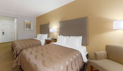 2 Queen Beds, Nonsmoking, Interior Corridor